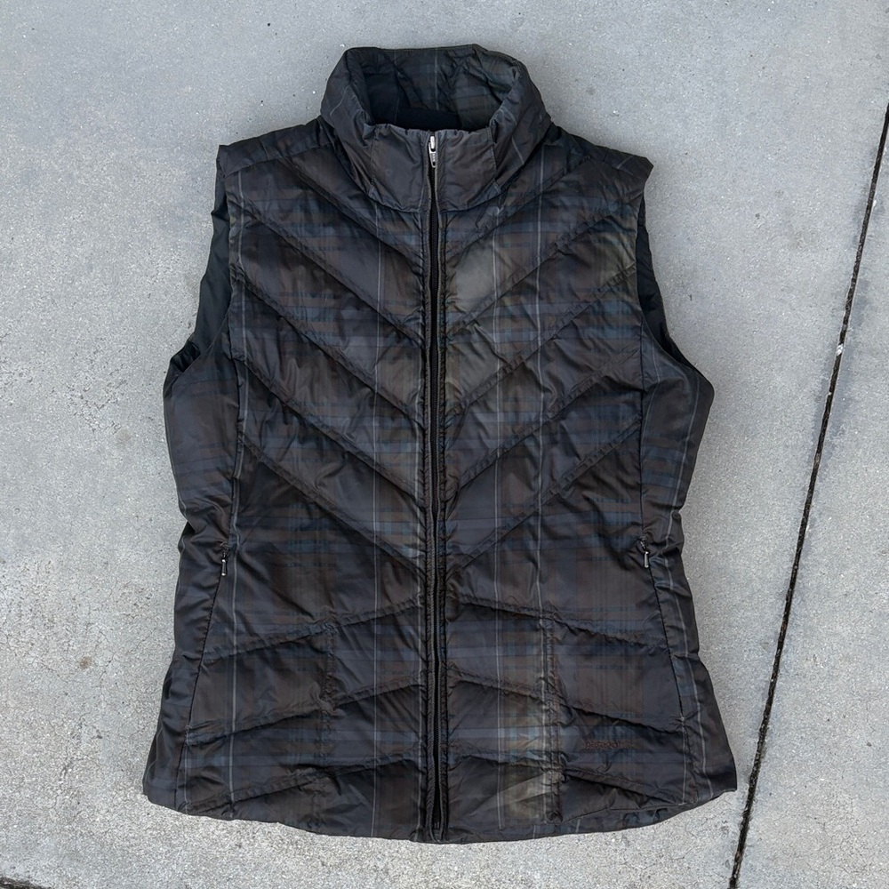 Patagonia plaid puffer vest